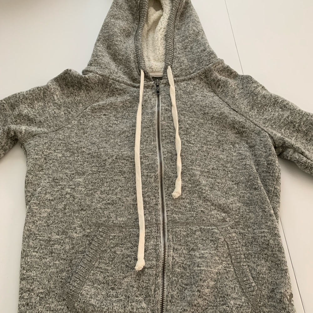 American Eagle Outfitters gray hoodie